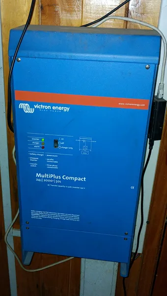 Inversor Victron MultiPlus